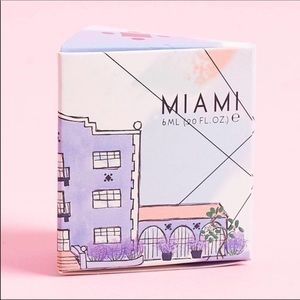 🎊 HP! BNIB Deco Miami cuticle oil